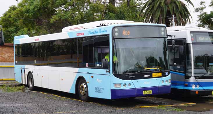 Dions Volvo B7RLE Volgren CR228L MO5493